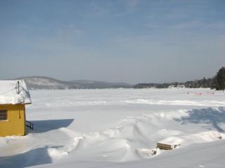 Frozen lake2